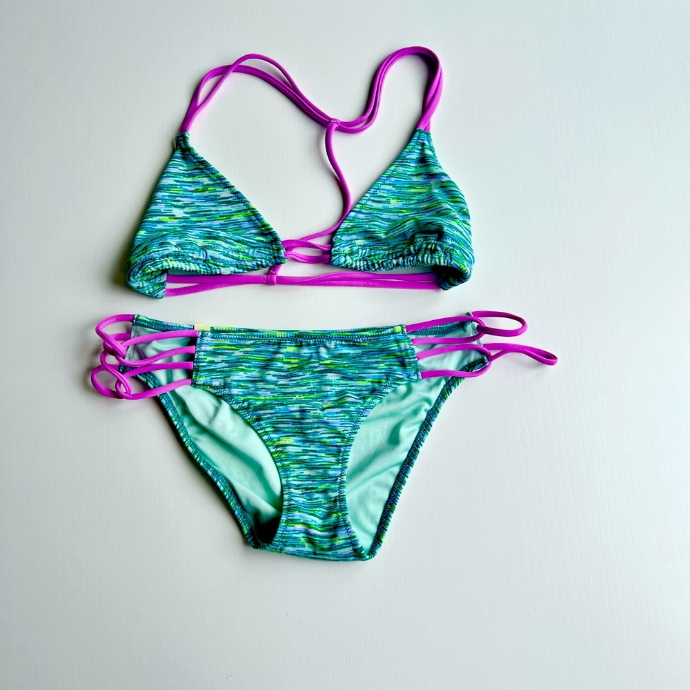 VS Bikini